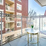 Renttogo - Bulwar Staromiejski * Wrocław